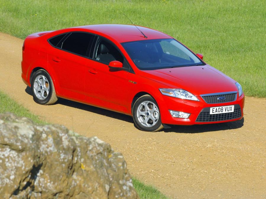  Ford Mondeo Hatchback 2007 года  (UK) (фото 4 из 19)